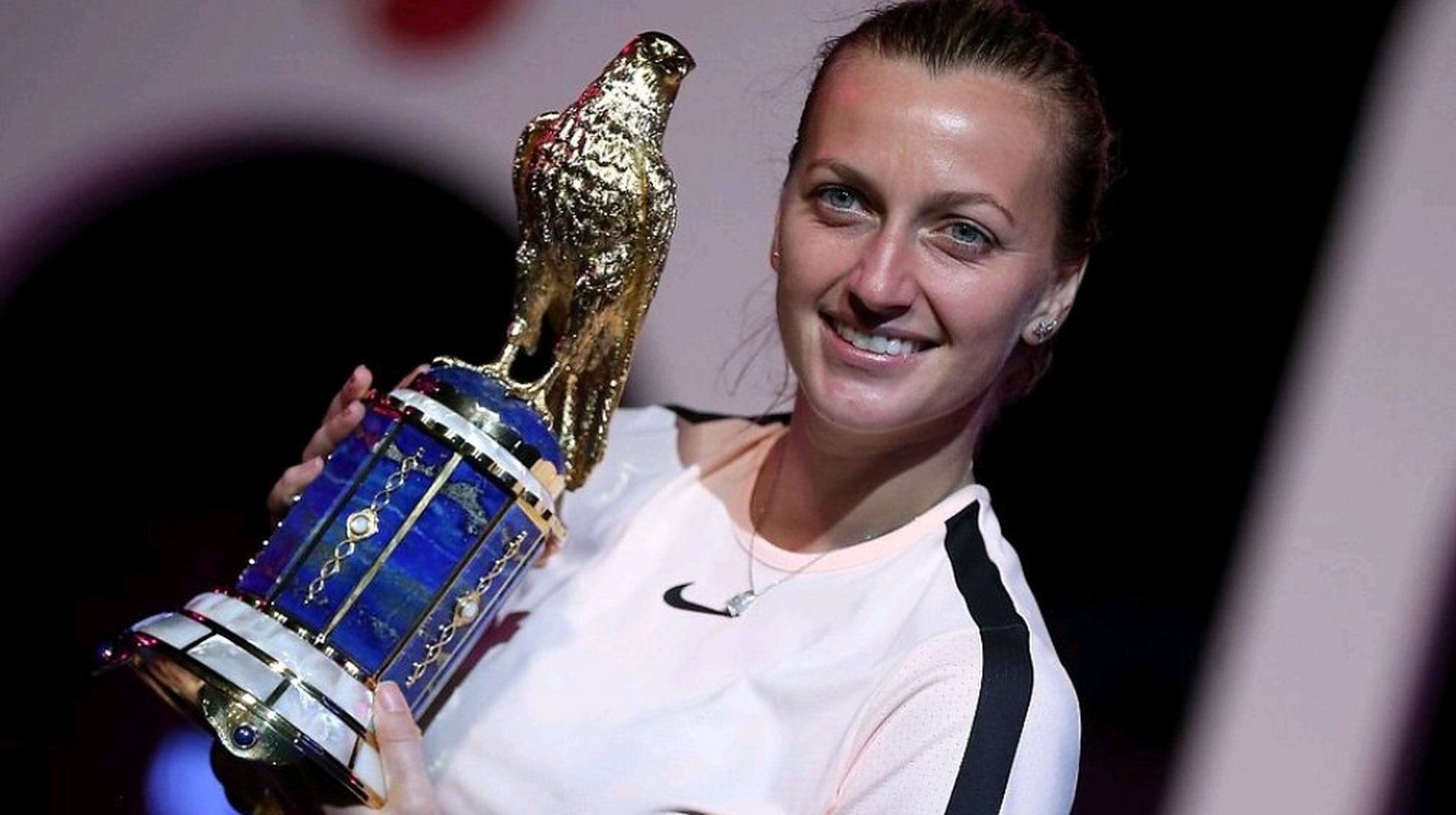 28圈app包含科维托娃在曼联比赛中惊险取胜,连败引发热议!的词条