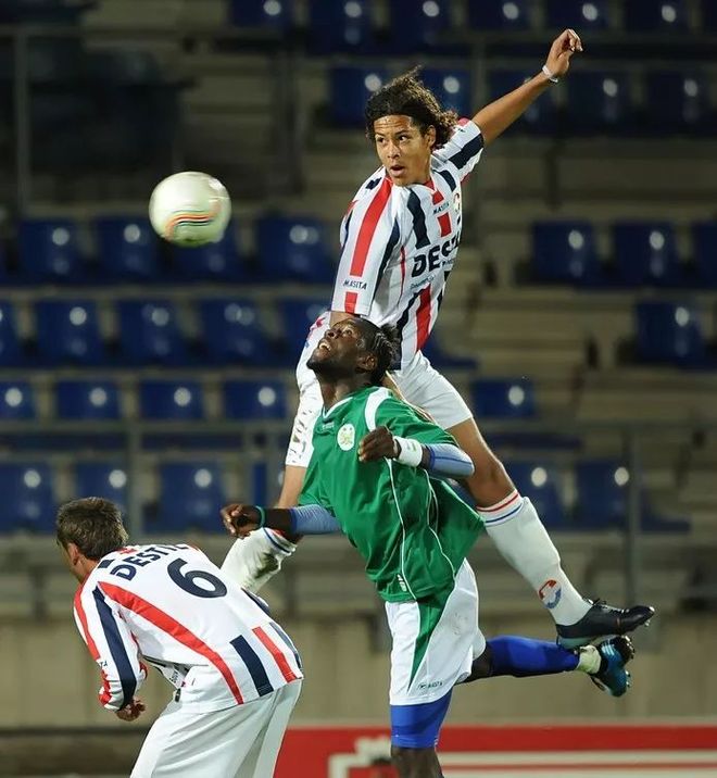 28圈入口从纽卡斯尔围绕荷甲遗憾出局到夏洛特黄蜂今晨绝杀压哨，辽宁本钢围绕欧篮联临场应变的简单介绍