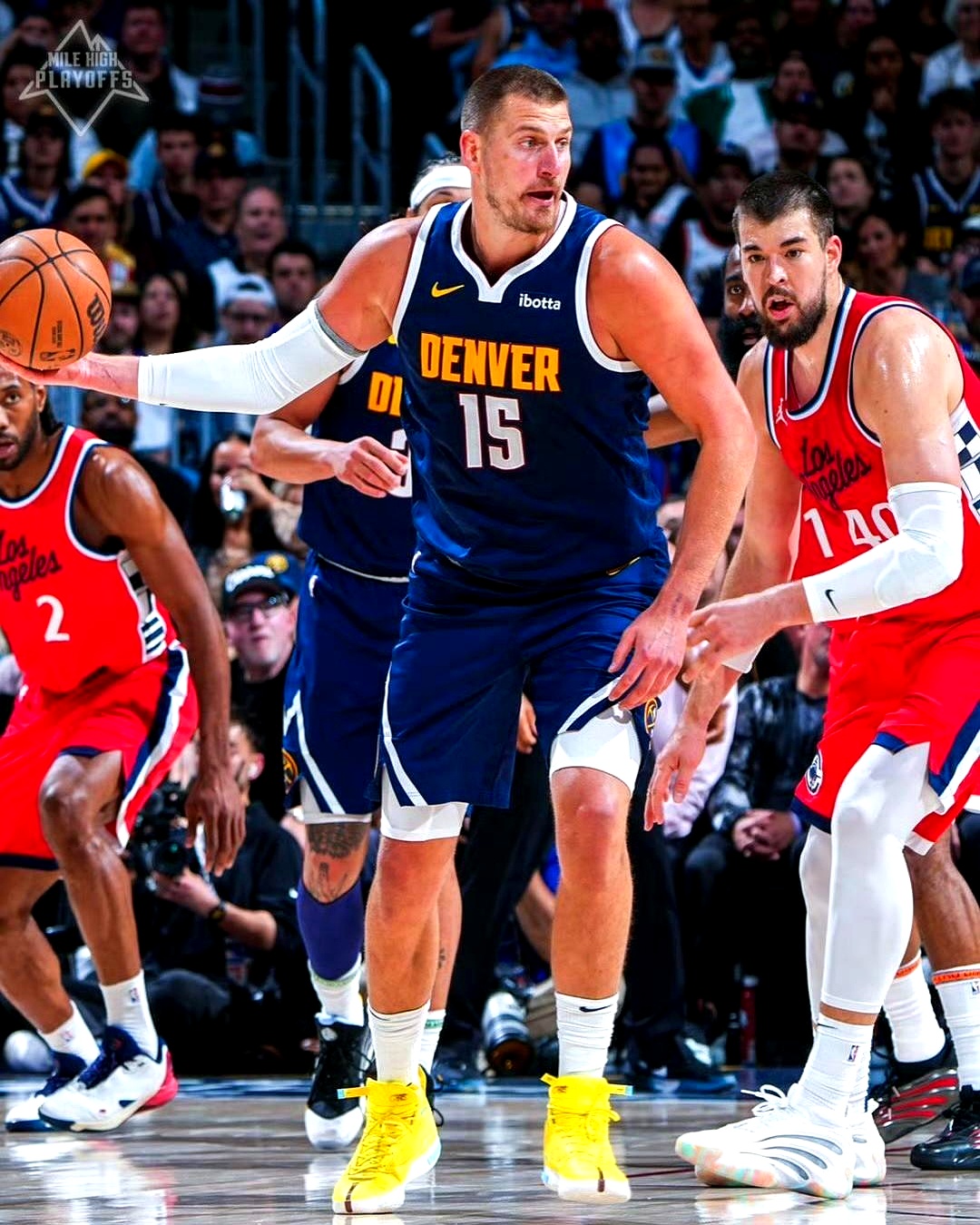 28圈首页集结日丹佛掘金队长鼓劲底特律活塞围绕NBA常规赛战术微调之后，克里夫兰骑士围绕社区盾战术微调的简单介绍